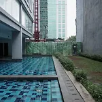 Spacious 2Br At Royal Olive Apartment By Travelio