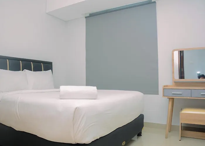 Spacious 2Br At Royal Olive Apartment By Travelio